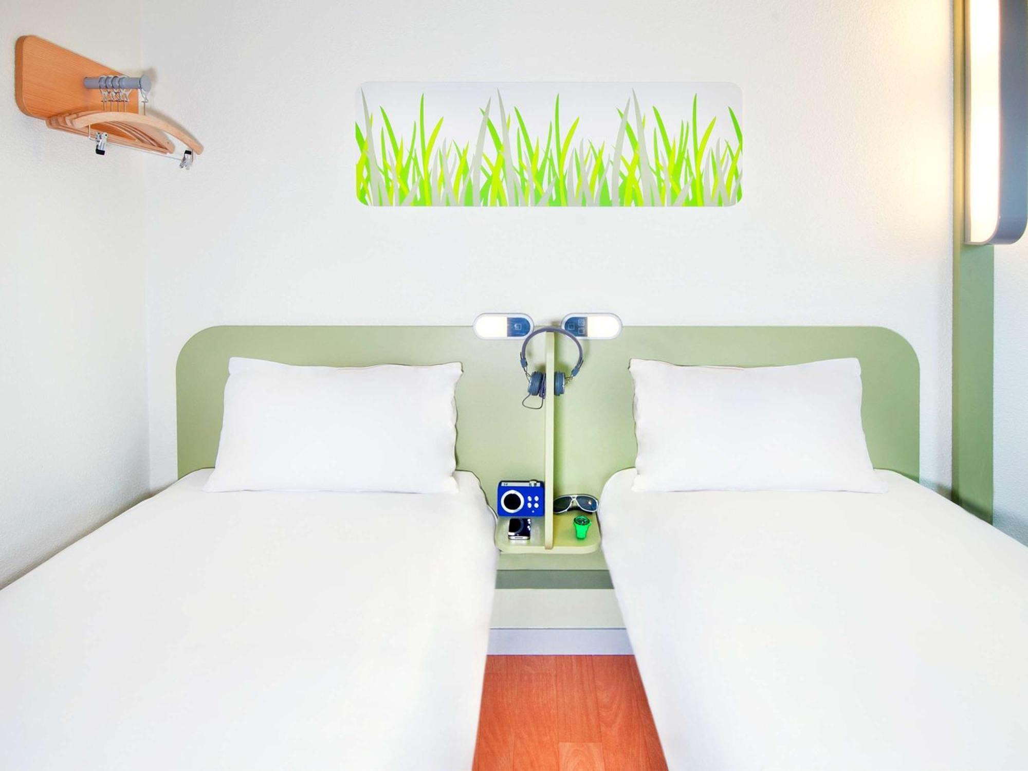 Ibis Budget Rouen Parc Des Expos Zenith Saint-Étienne-du-Rouvray Екстериор снимка